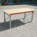 Enkellaags Werkbank, Werktafel met voorgemonteerde frames
